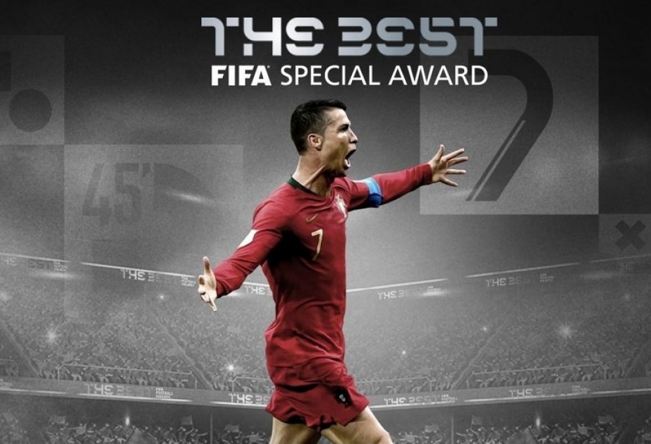 Cristiano Ronaldo receives special recognition at The Best awards
