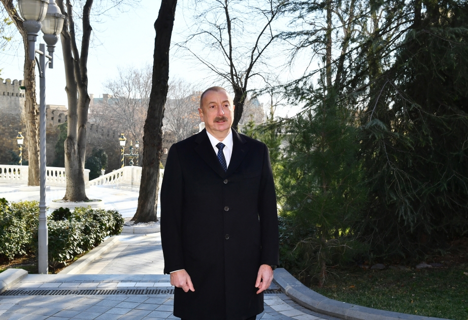 Präsident Ilham Aliyev: Enthüllung des Denkmals von Zeynalabdin Tagiyev ist ein bedeutendes Ereignis