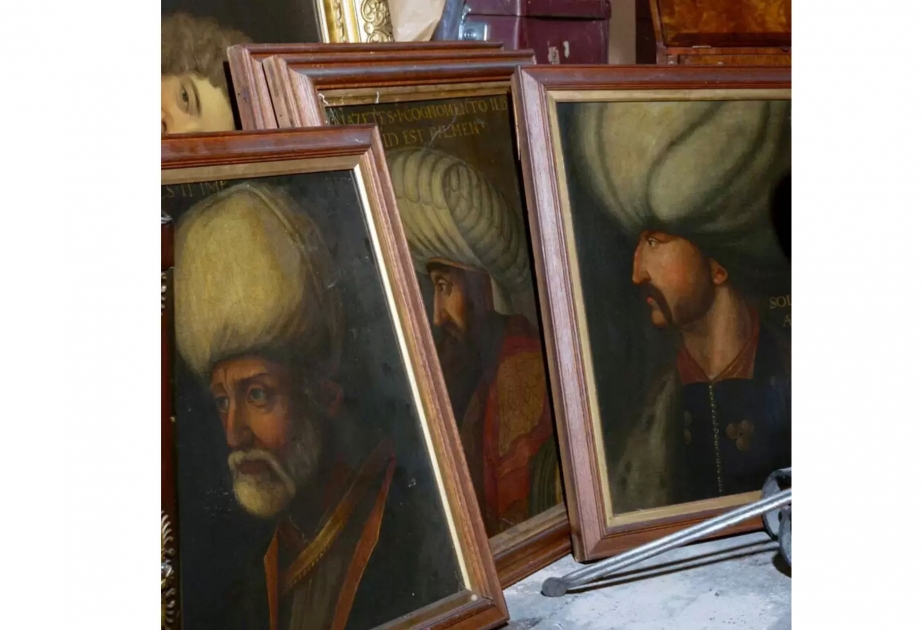 Şotlandiyada Türkiyə sultanlarının portretləri tapılıb