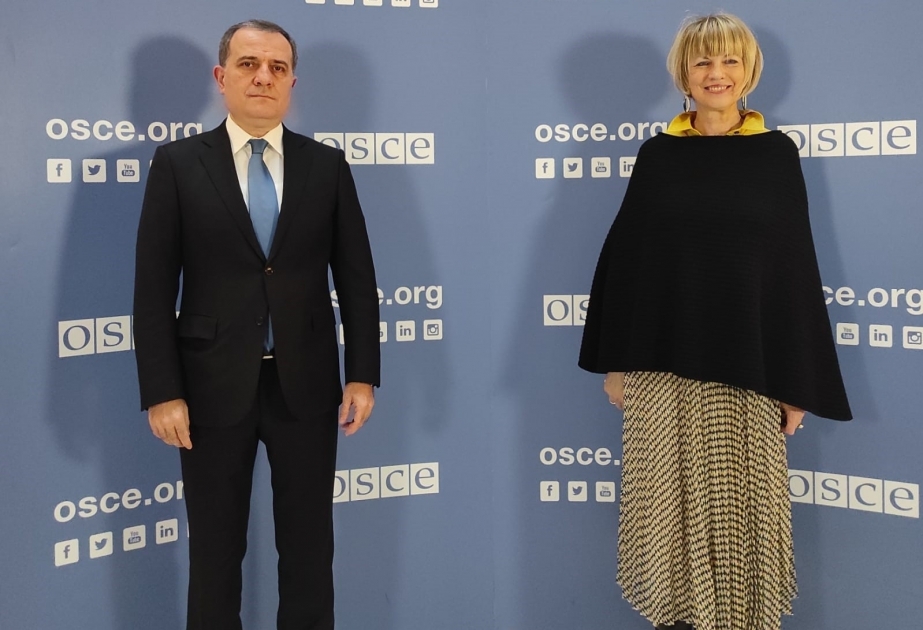 Джейхун Байрамов встретился с генеральным секретарем ОБСЕ Хелгой Шмит