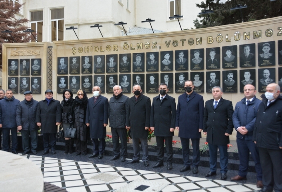 UNEC-in kollektivi 20 Yanvar şəhidlərinin xatirəsini yad edib