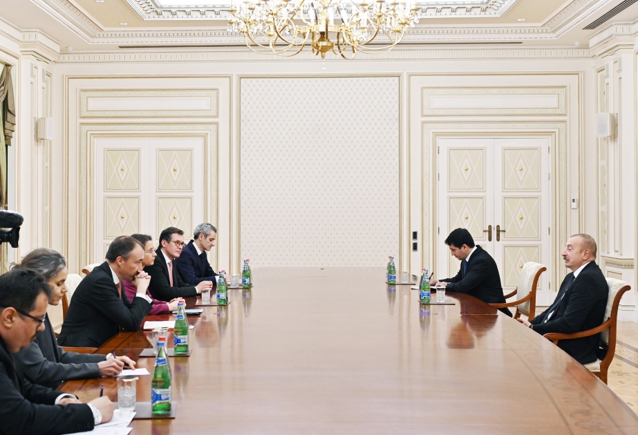 Präsident Ilham Aliyev empfängt Beraterin im Kabinett des französischen Präsidenten und den EU-Sonderbeauftragten für den Südkaukasus VIDEO