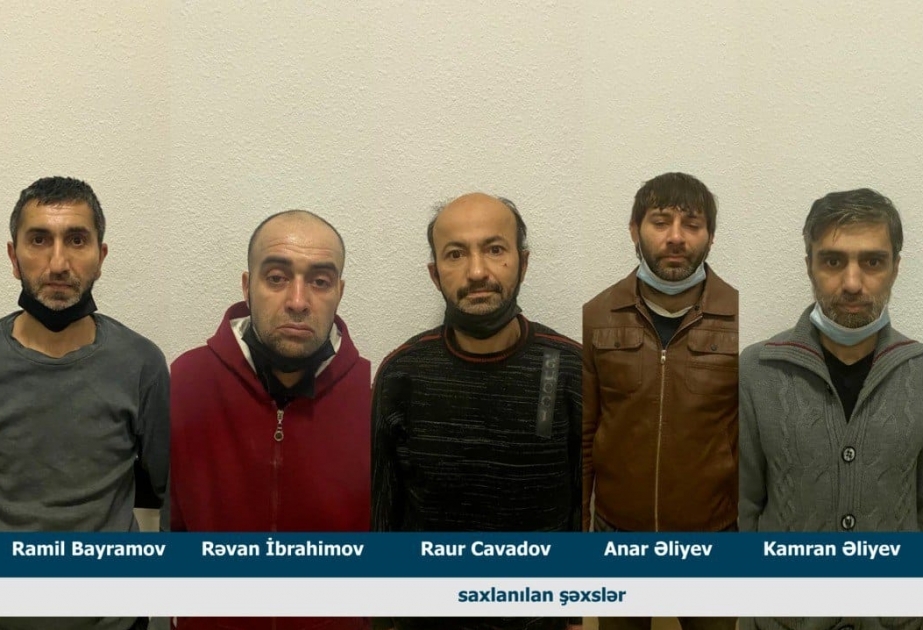 Nəsimi rayonunda narkotiklərin qanunsuz dövriyyəsində şübhəli bilinən şəxslər tutulublar VİDEO
