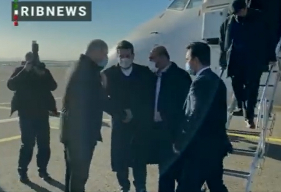 Iran’s roads and urban development minister arrives in Azerbaijan   VIDEO     