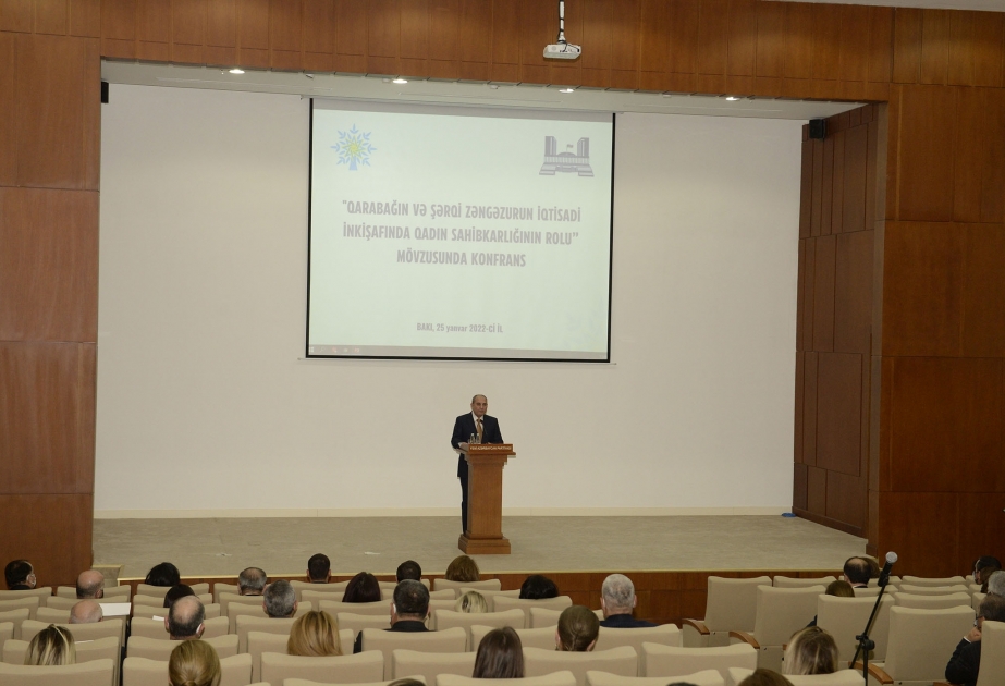 YAP Mərkəzi Aparatında “Qarabağın və Şərqi Zəngəzurun iqtisadi inkişafında qadın sahibkarlığının rolu” mövzusunda konfrans keçirilib