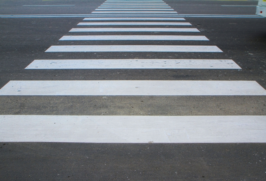 Ötən həftə 13 küçə və prospektdə piyada zolağı yenilənib - AZƏRTAC