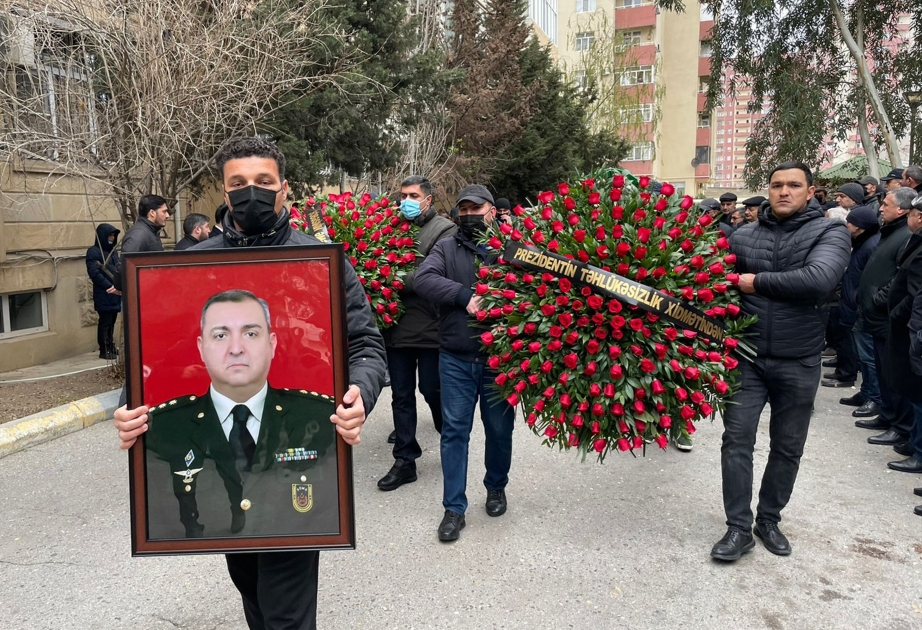Кадровый офицер, примерный гражданин, посвятивший свою содержательную жизнь достойному служению Родине