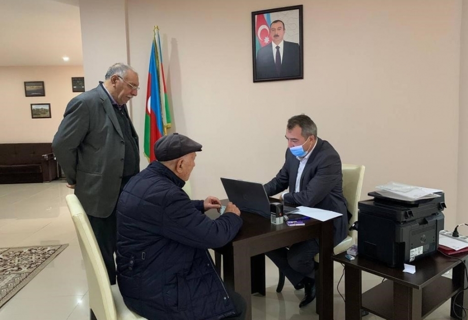 ®  Azercell at service of its elderly subscribers