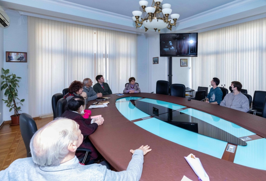В Русском доме в Баку состоялись литературные чтения, приуроченные к 90-летию со дня рождения Риммы Казаковой