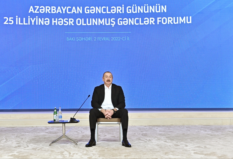 Prezident İlham Əliyev Azərbaycan Gəncləri Gününün 25 illiyinə həsr olunmuş Gənclər Forumunda iştirak edib  YENİLƏNİB - 2 VİDEO