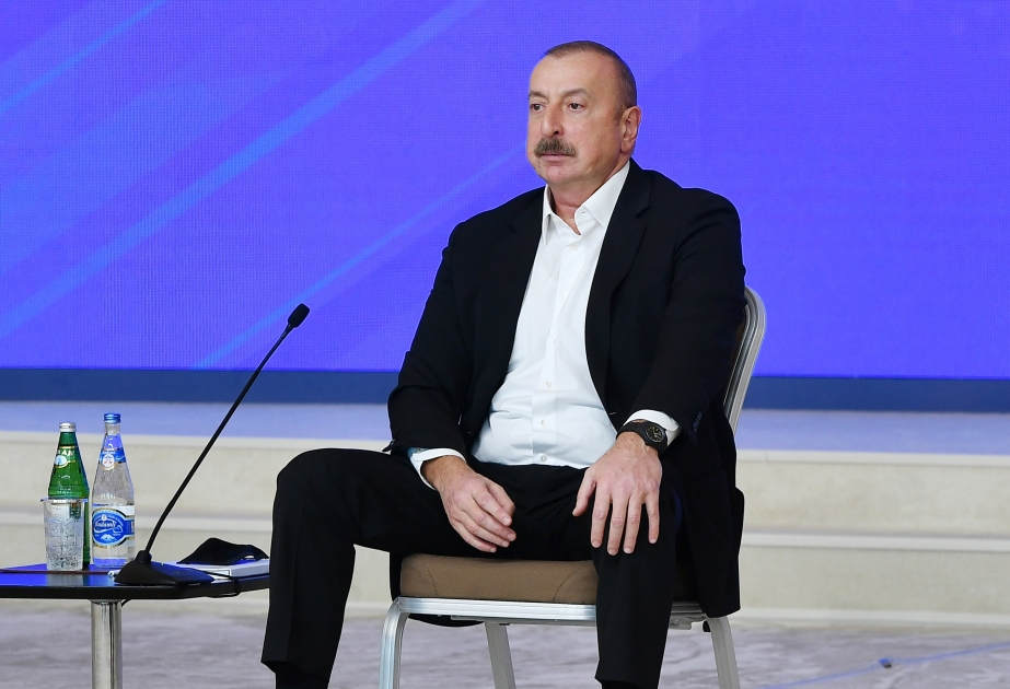 Presidente de Azerbaiyán: "Los jóvenes que participaron en la guerra y demostraron heroísmo deben ser un ejemplo para la nueva generación con sus hazañas"
