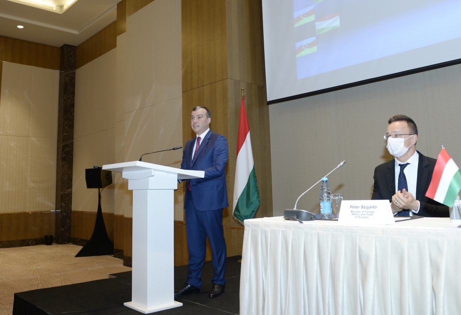 Arranca en Bakú el foro empresarial azerbaiyano-húngaro