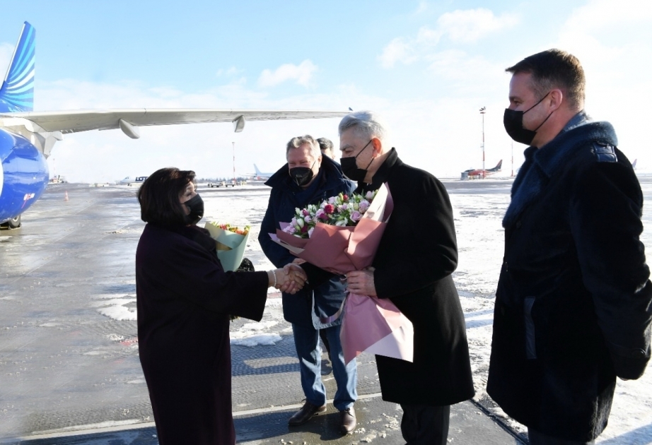 Начался официальный визит в Литву парламентской делегации, возглавляемой председателем Милли Меджлиса Сахибой Гафаровой
