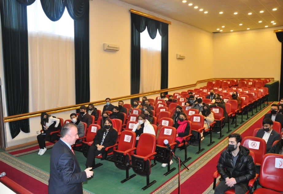 Mingəçevir Dövlət Universitetində “Təhsil şərtdir” adlı görüş