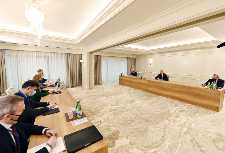 El Presidente de Azerbaiyán recibió a una delegación encabezada por la Comisaria Europea de Energía
