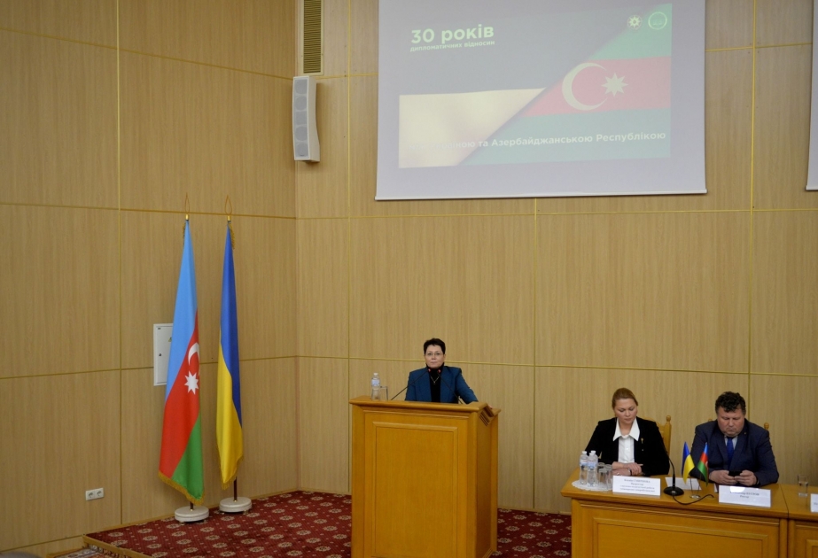 Ukraynada Azərbaycanın ilk səfiri Yusif Vəzir Çəmənzəminlinin adı əbədiləşdirilib VİDEO