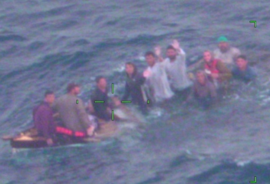 Береговая охрана США спасла 10 кубинских мигрантов с тонущего судна