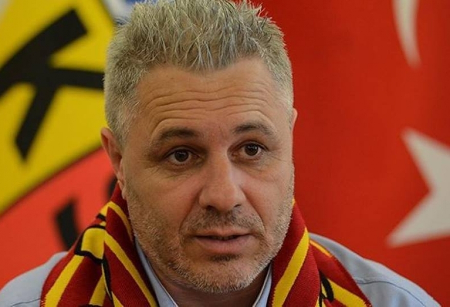 “Yeni Malatyaspor” klubu baş məşqçisi Marius Şumuditsanı istefaya göndərib
