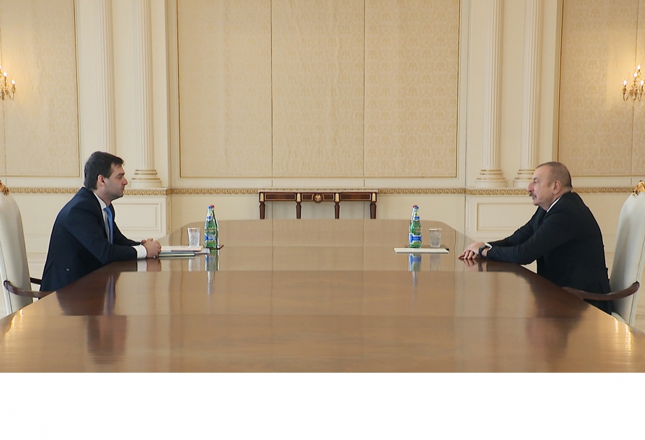 El presidente de Azerbaiyán recibió al viceprimer ministro y al ministro de Asuntos Exteriores e Integración Europea de Moldavia