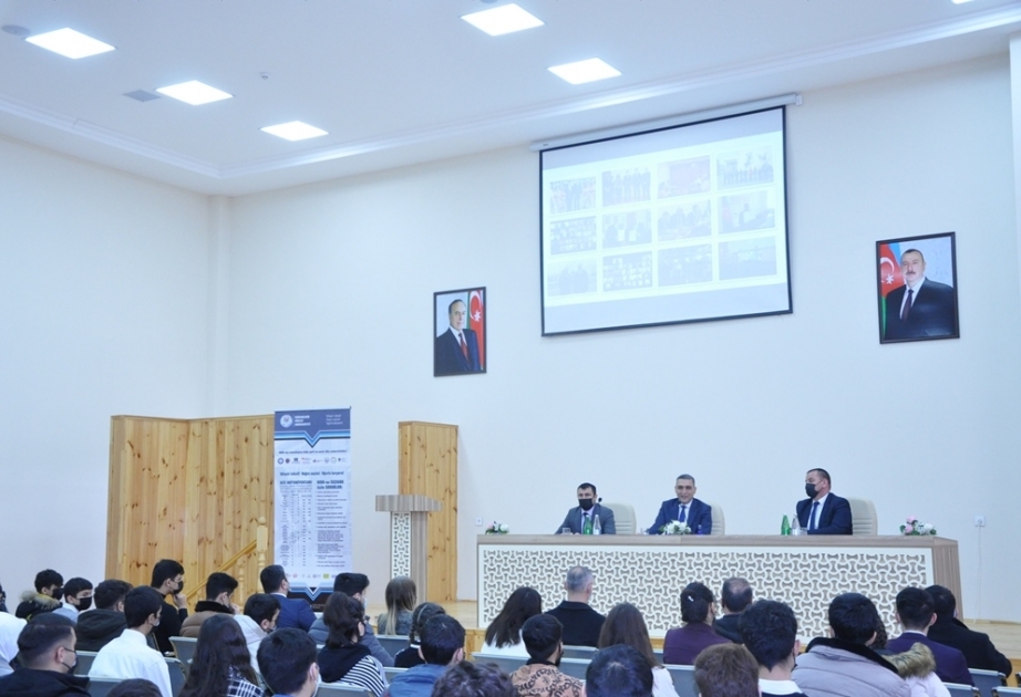Mingəçevirdə fənn olimpiadalarının şəhər mərhələsinin qalibləri ilə görüş olub