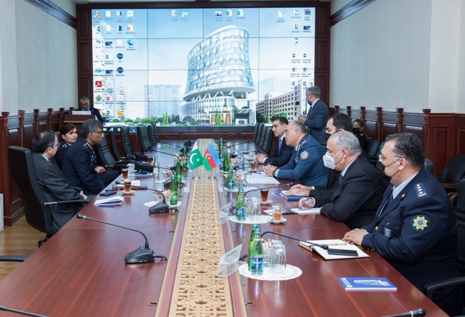 讨论阿塞拜疆和巴基斯坦两国海关总署之间的合作问题