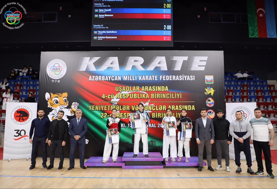 Yeniyetmə və gənclər arasında karate üzrə Azərbaycan birinciliyi başa çatıb