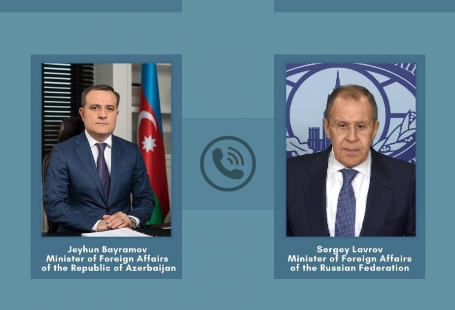 Außenminister von Aserbaidschan und Russland erörtern Fragen zur Umsetzung trilateraler Erklärungen