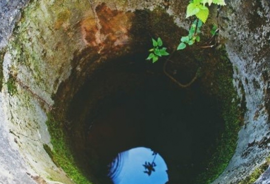 13 die in village well collapse at wedding in India