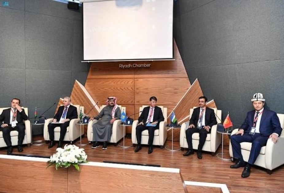 لقاء مع سفراء دول آسيا المركزية وأذربيجان في غرفة الرياض
