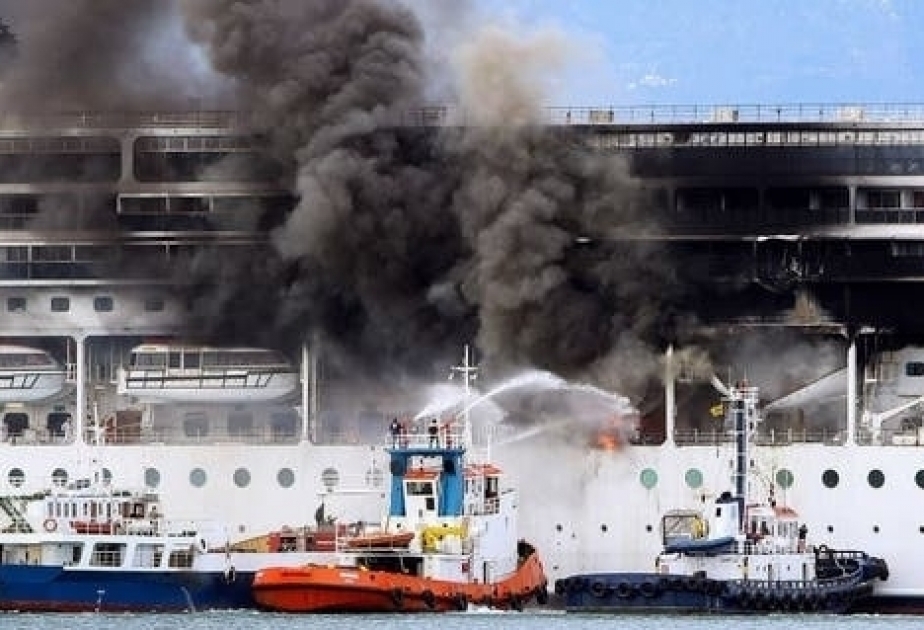 Hundreds rescued after fire on ferry heading from Greece to Italy