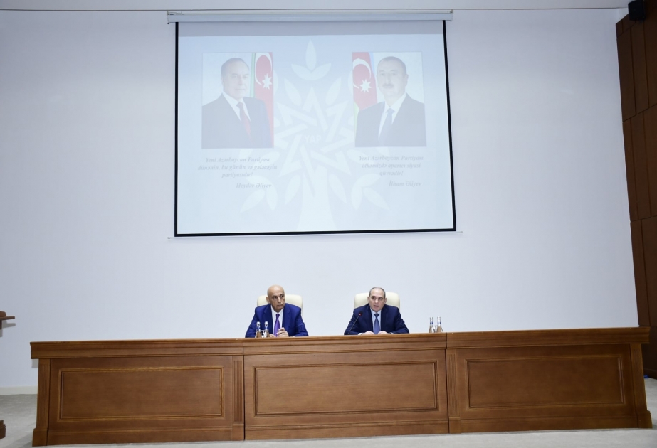 YAP Mərkəzi Qərargahında müşavirə keçirilib