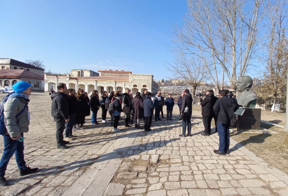 Beynəlxalq Multikulturalizm Qış Məktəbinin iştirakçıları Şuşa şəhərində səfərdədirlər