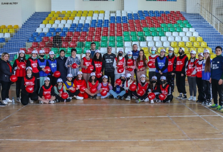 Qusarda 80 məktəbli badmintonun nəzəri və praktik biliklərinə yiyələnib