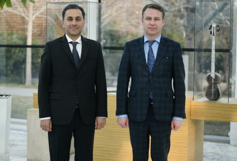Embajador de Lituania en Azerbaiyán visita el Centro Internacional de Mugham
