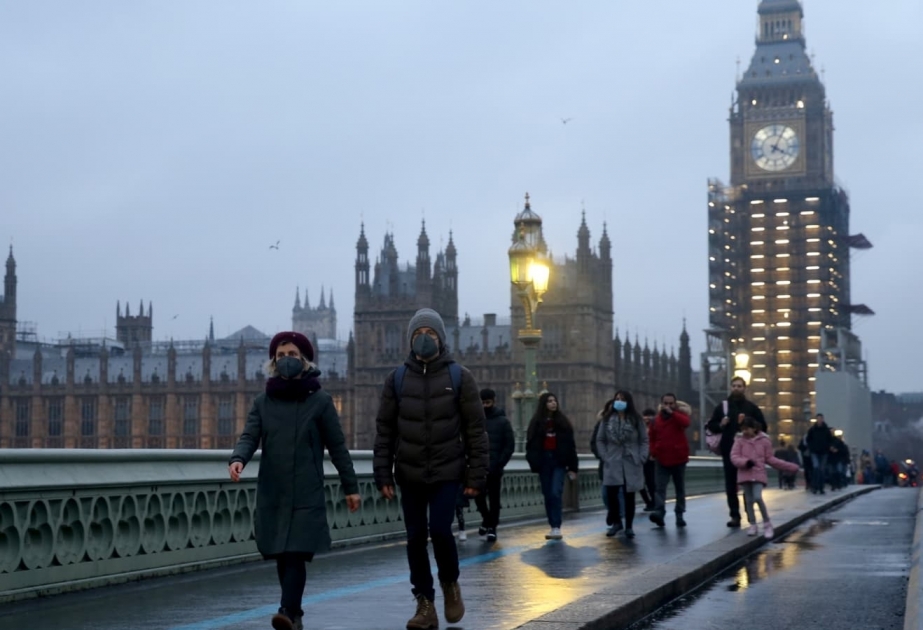 UK to end legal self-isolation after positive COVID test from Feb. 24