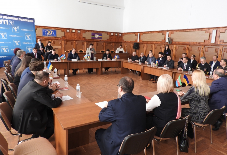Kiyevdə Xocalı soyqırımının 30 illiyi ilə bağlı anım tədbiri keçirilib VİDEO