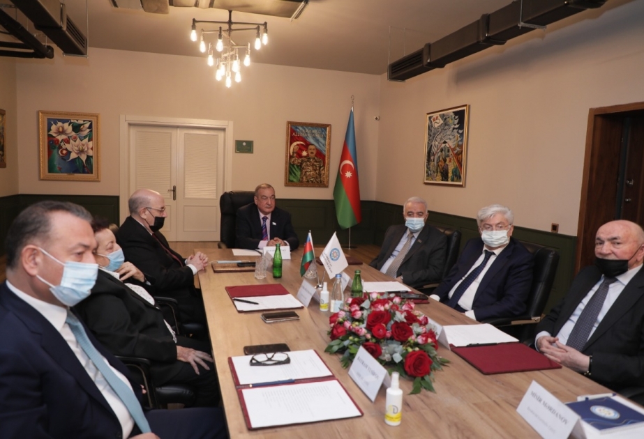 Azərbaycan Ağsaqqallar Şurasında Xocalı soyqırımı qurbanlarının xatirəsi yad edilib
