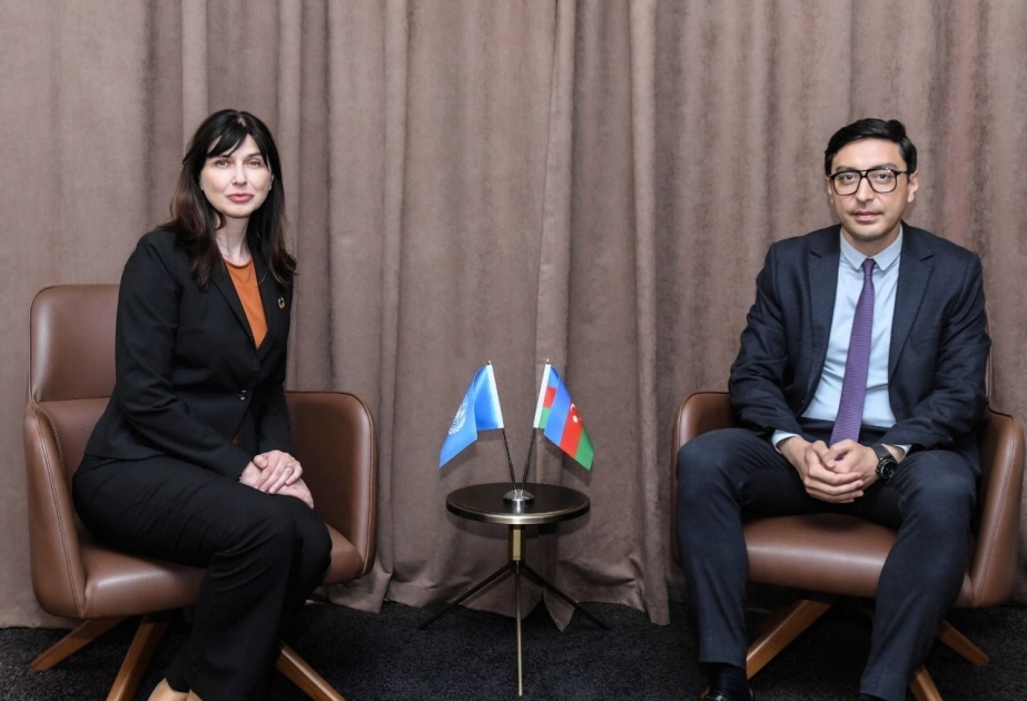 Ministro de Juventud y Deportes se reúne con la coordinadora residente de la ONU en Azerbaiyán