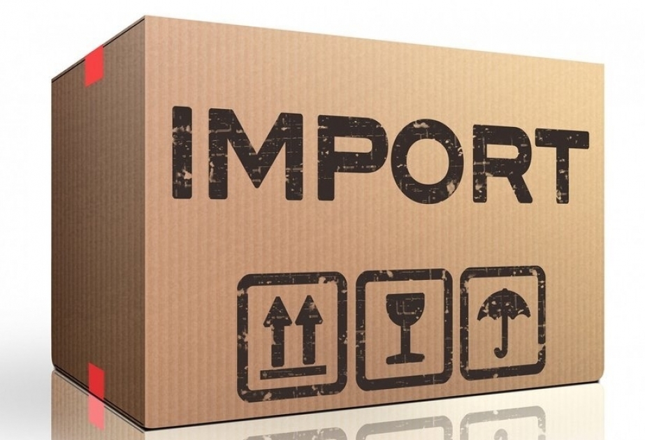 L’Azerbaïdjan a importé 4826 produits en un mois