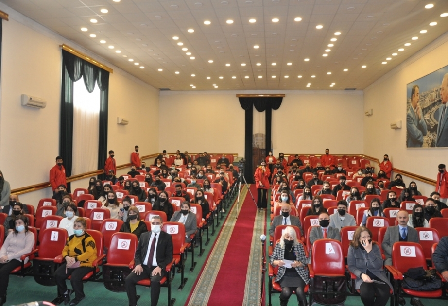 Mingəçevir Dövlət Universitetində Xocalı faciəsinin otuzuncu ildönümünə həsr olunmuş tədbir keçirilib