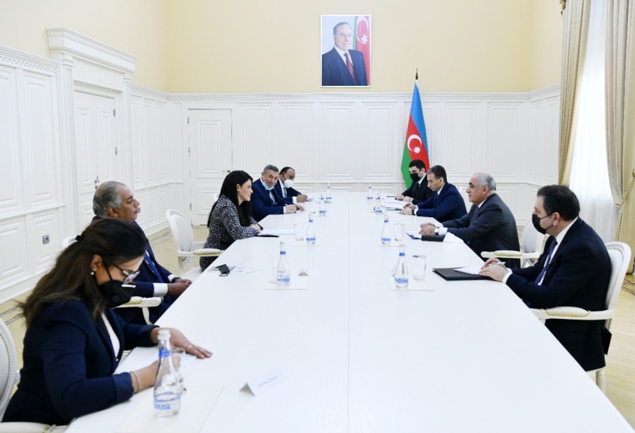 Azerbaijan`s PM meets with Egypt`s Minister of International Cooperation