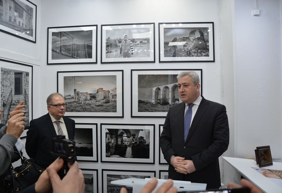 Stokholmda isveçli fotoqrafın işğaldan azad olunan ərazilərimizdə çəkdiyi şəkillərdən ibarət sərginin açılışı olub YENİLƏNİB