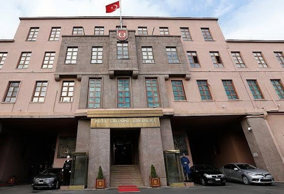 Состоялся телефонный разговор министров обороны Турции и Украины
