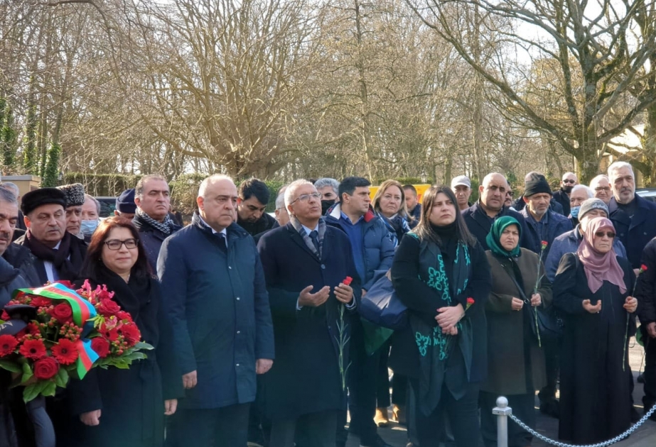 Haaqada Xocalı soyqırımı qurbanlarının xatirəsinə ehtiram