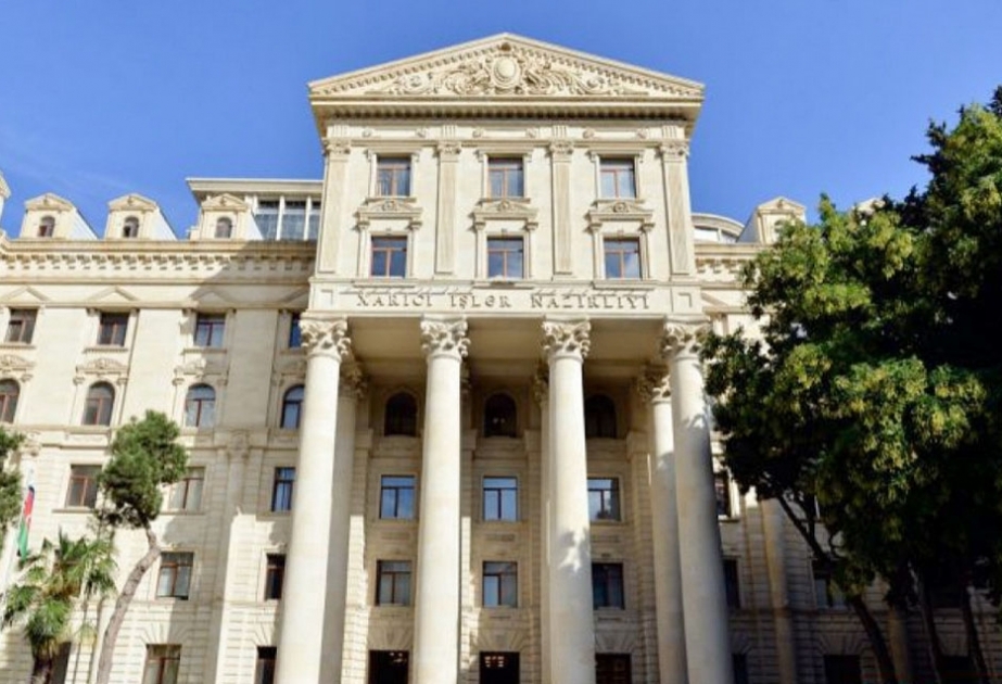 Unos 500 ciudadanos azerbaiyanos cruzaron de Ucrania a Moldavia en los dos últimos días y 190 a Polonia