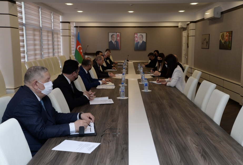 Azerbaiyán y Serbia estudian la cooperación estadística