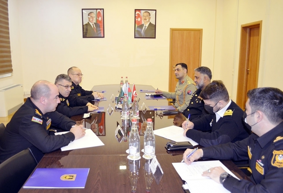 Una delegación pakistaní visitó las Fuerzas Navales de Azerbaiyán