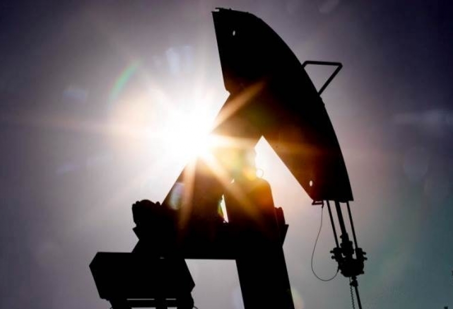 Объем коммерческих запасов сырой нефти в США на прошлой неделе сократился на 2,6 млн баррелей