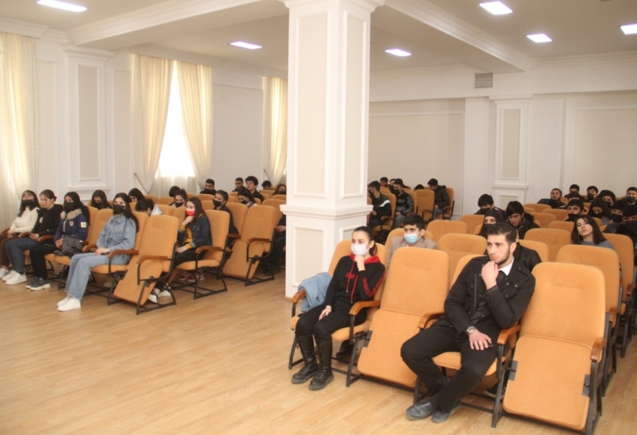 В Гяндже обсуждена тема религиозного радикализма