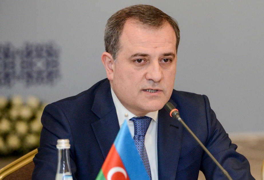 Außenminister Bayramov: Aserbaidschan verhandelt mit UNESCO über Entsendung einer Mission in befreite Gebiete